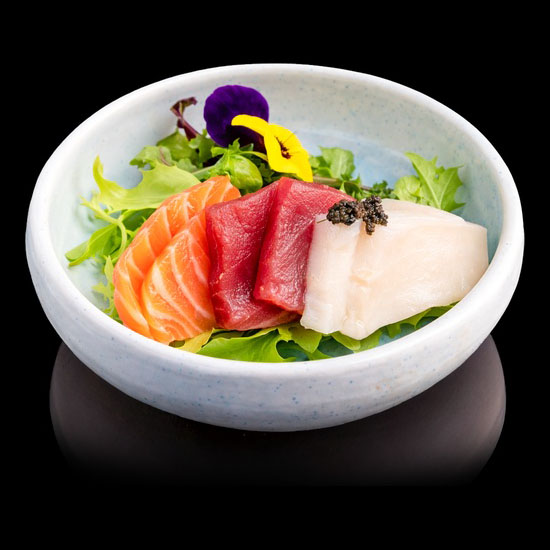 SASHIMI MIXTA 6U (¡Solo se puede pedir dos raciones por persona!)
